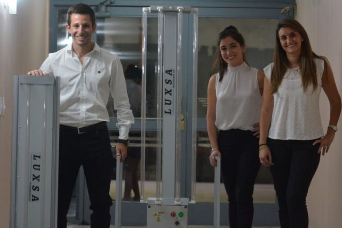 Los cient&iacute;ficos argentinos que descubrieron este sistema alternativo de desinfecci&oacute;n para poder combatir el Covid-19 y otras enfermedades.