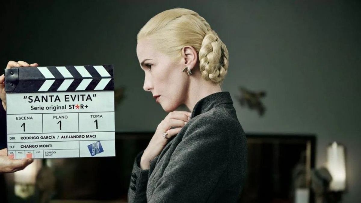Natalia Oreiro como Eva Per&oacute;n, protagoniza la serie de televisi&oacute;n: Santa Evita.