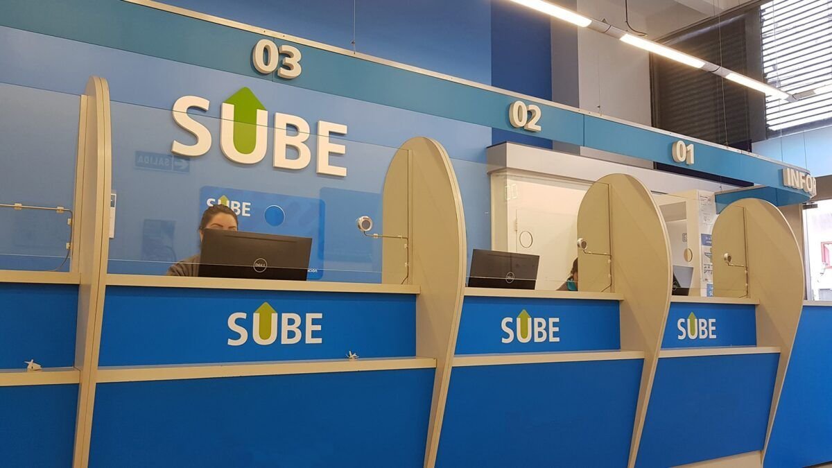 Aumenta el valor de la SUBE y su saldo negativo.