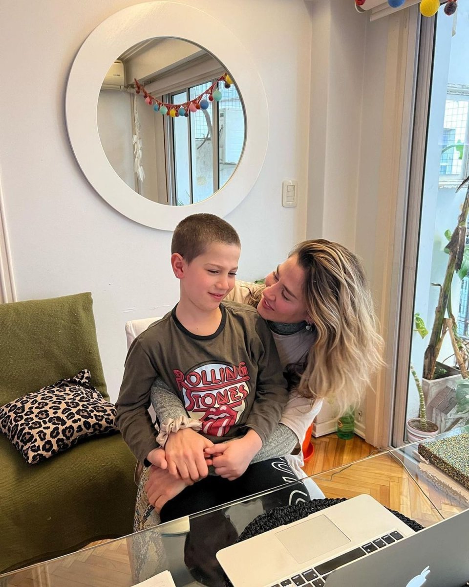 Jimena Bar&oacute;n comparti&oacute; las im&aacute;genes del emotivo momento en redes sociales.