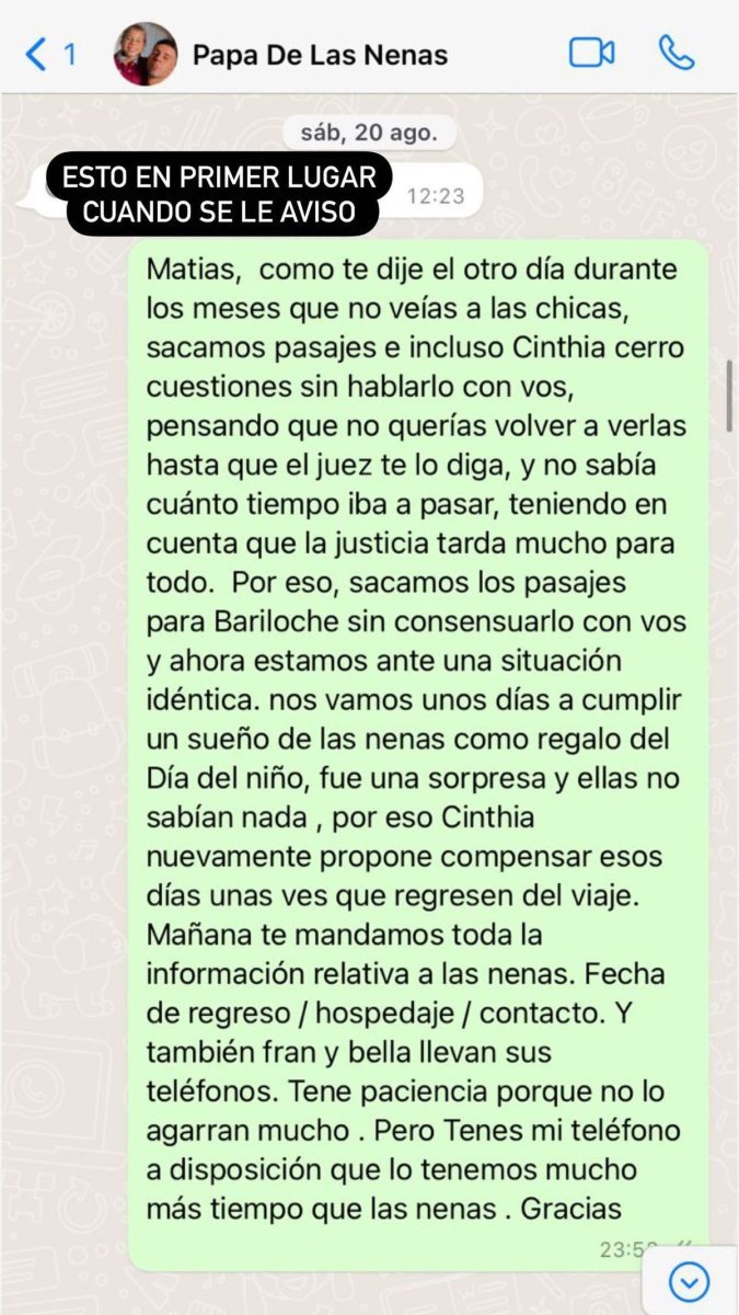 Captura de chat de WhatsApp que public&oacute; Cinthia Fern&aacute;ndez en redes.