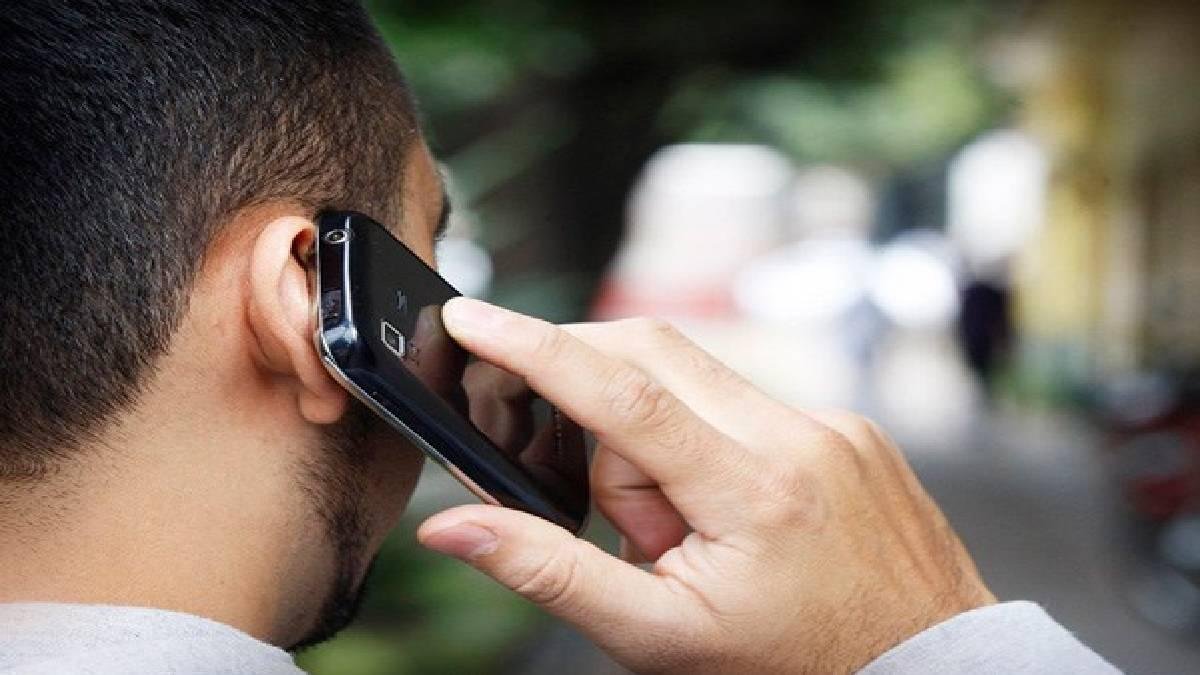 Habr&aacute; dos aumentos, uno en octubre y otro en diciembre para la telefon&iacute;a m&oacute;vil.