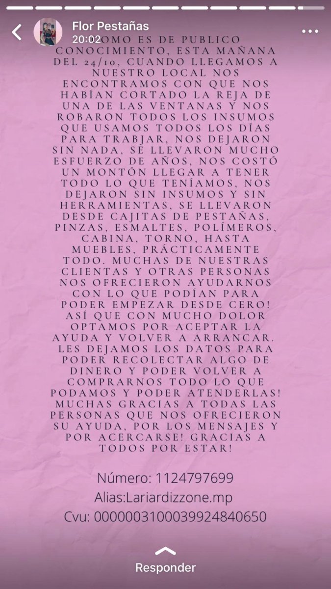 Una de las due&ntilde;as del centro de est&eacute;tica en Moreno.