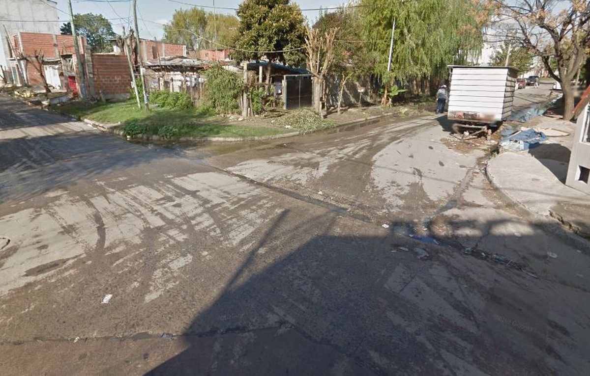 La esquina de Tres de Febrero donde se produjo la detenci&oacute;n.