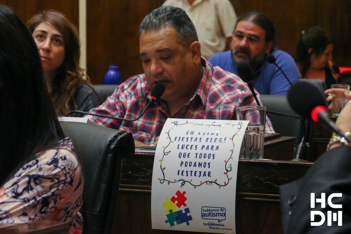 Sesi&oacute;n extraordinaria en el Concejo Deliberante de Mor&oacute;n.