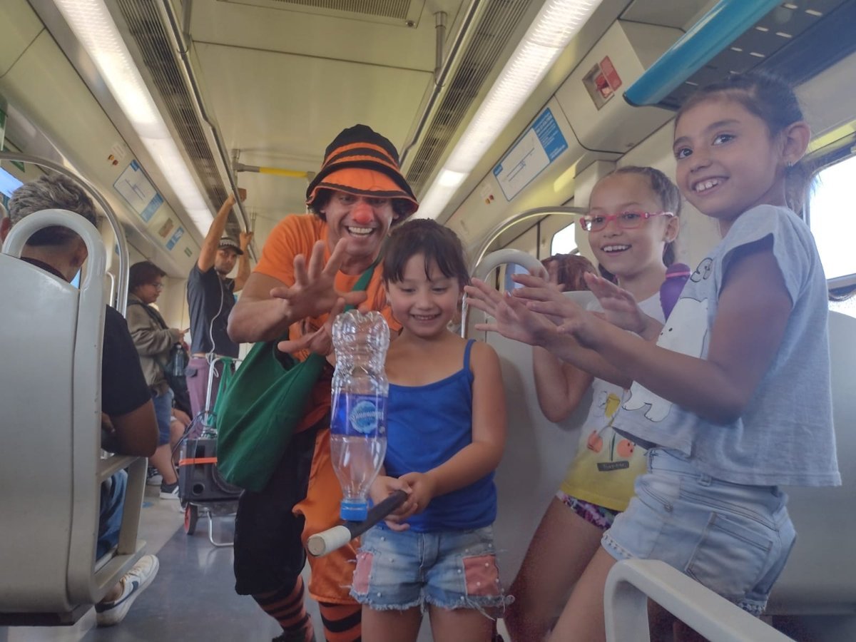 Mosquito, el payaso del Belgrano Sur.