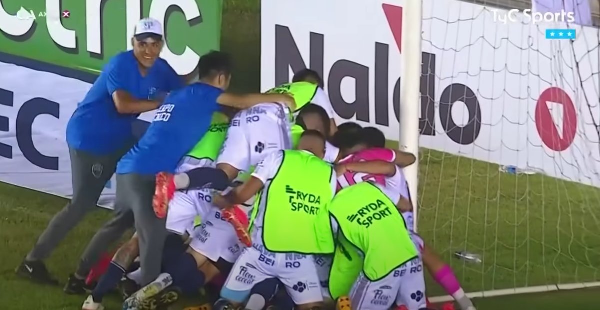 Copa Argentina: Centro Espa&ntilde;ol elimin&oacute; a Tigre por penales.