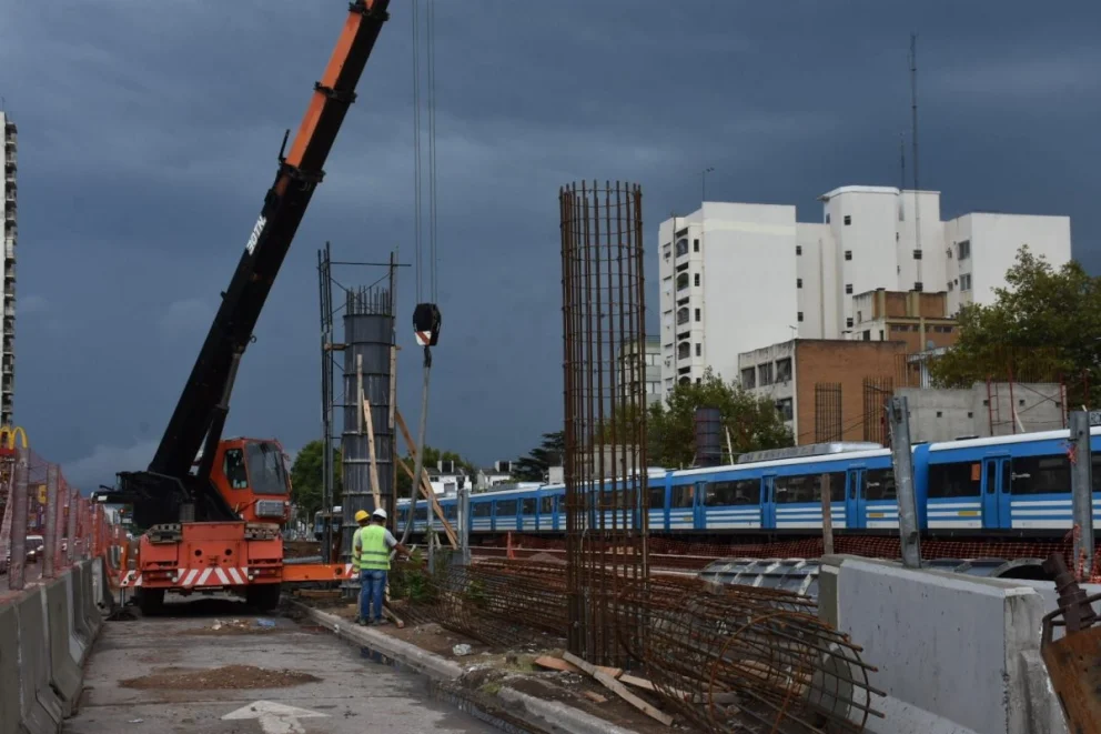 Tren Sarmiento: avanzan las obras del puente en Ramos Mejía | Viví el ...