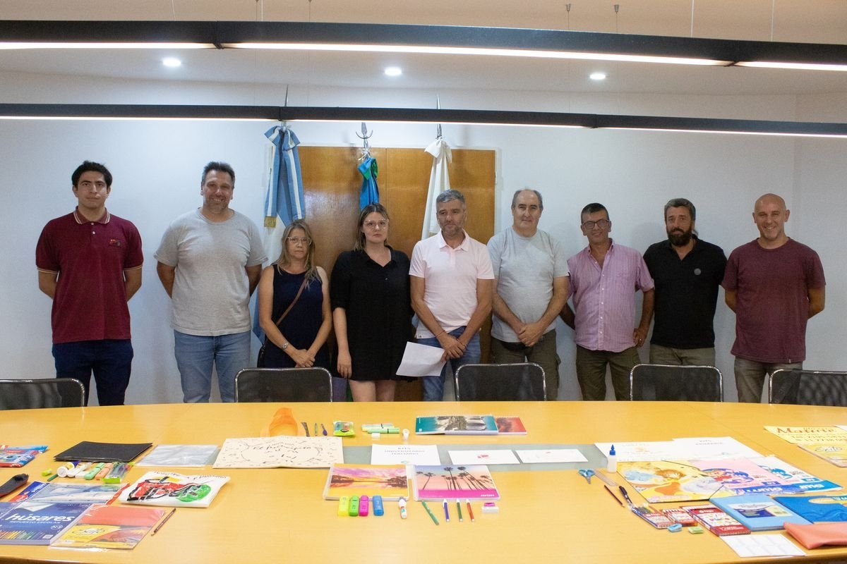 Hurlingham lanz&oacute; un Kit Escolar con importantes descuentos.