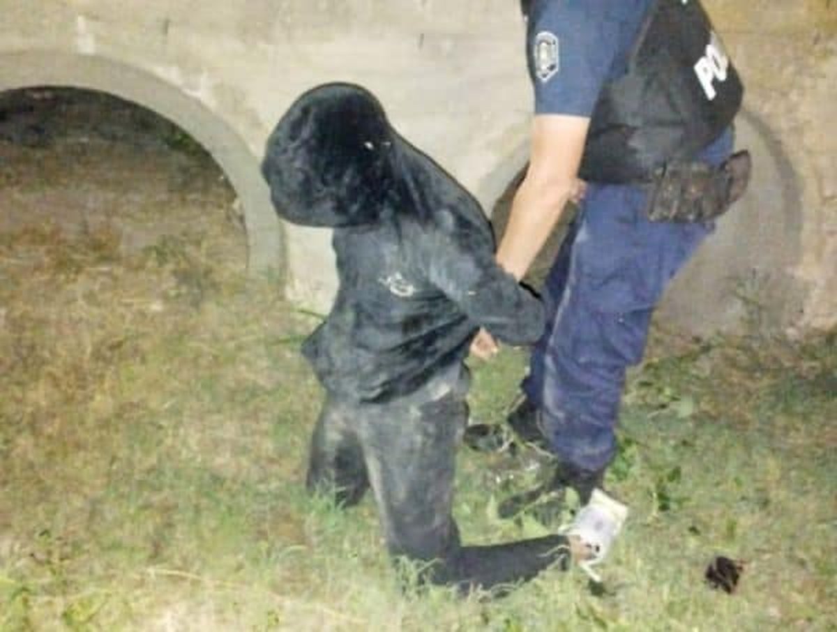 El motochorro detenido en Ituzaing&oacute;.