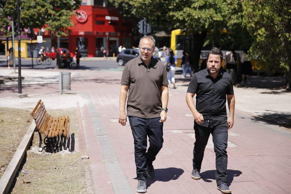 Valenzuela y Mart&iacute;n Tetaz realizaron un pedido a Kicillof.