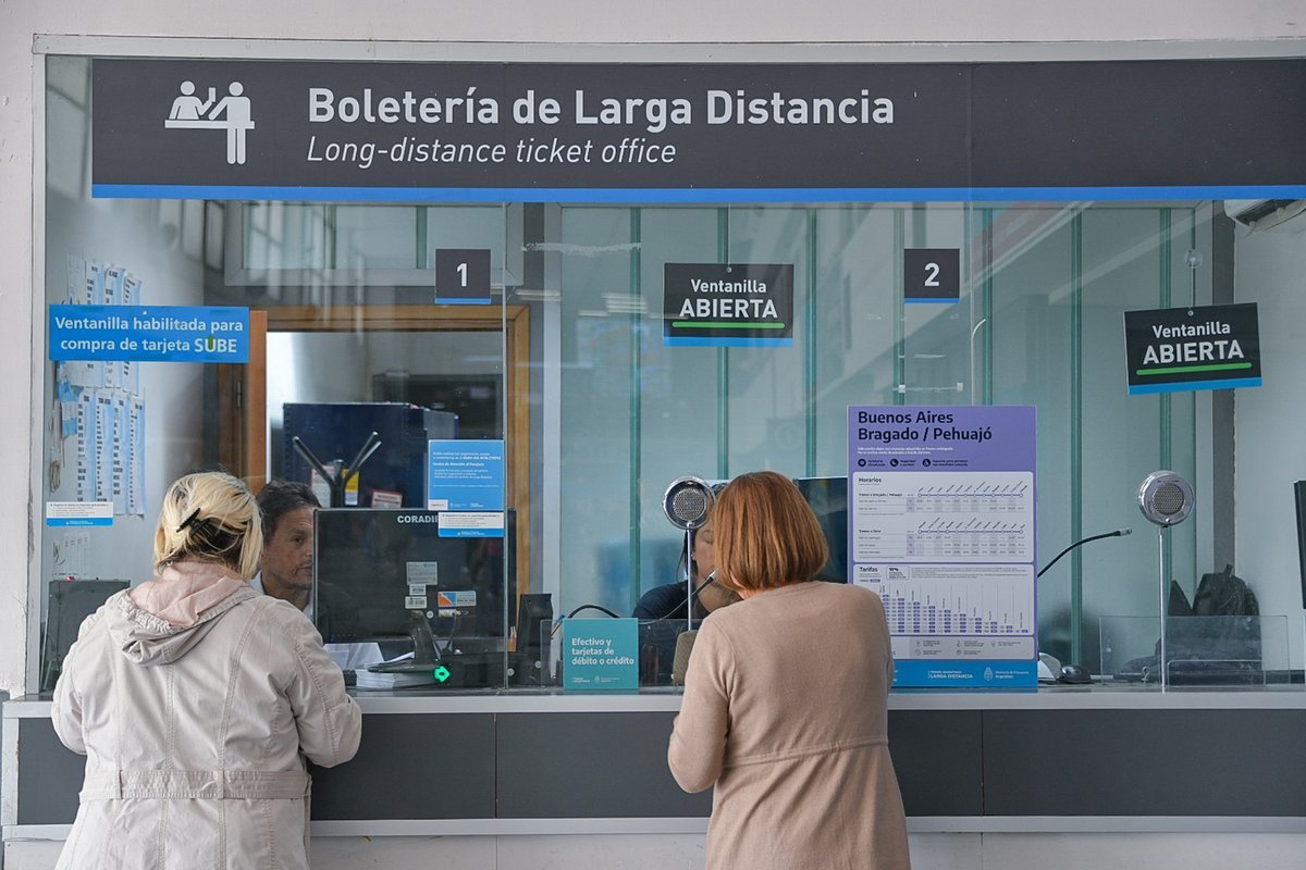 Servicios de larga distancia del Tren Sarmiento.