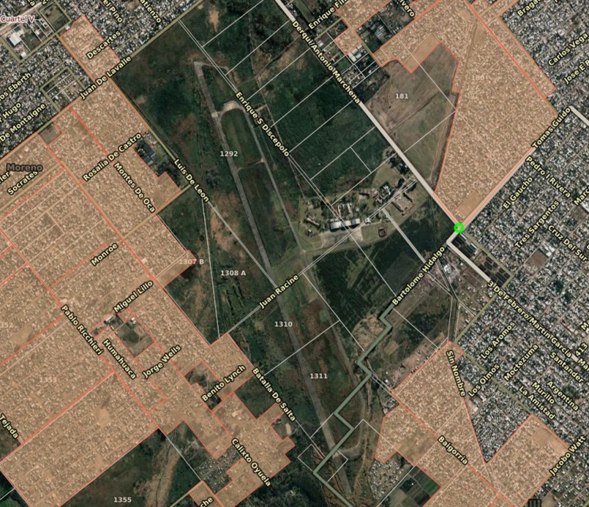 Mapa satelital de la Base A&eacute;rea de Moreno y sus barrios populares linderos.