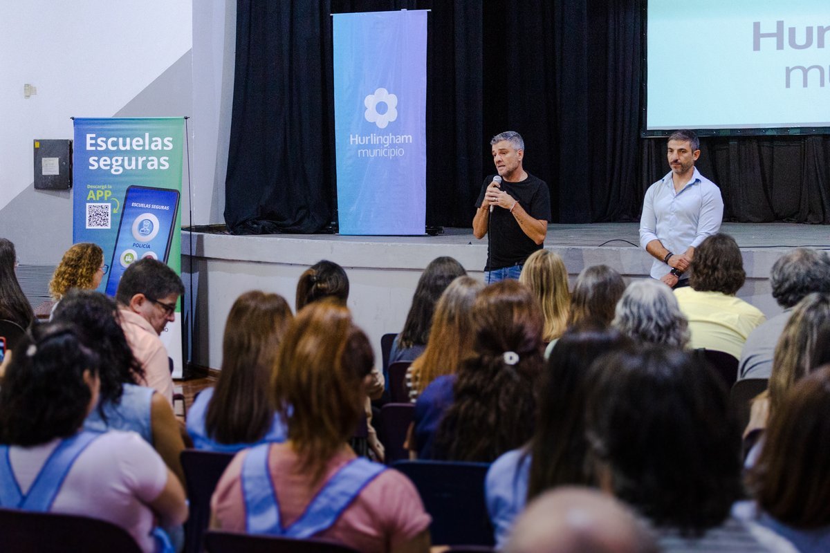 El intendente de Hurlingham lanz&oacute; una app para tener seguridad alrededor de las escuelas.