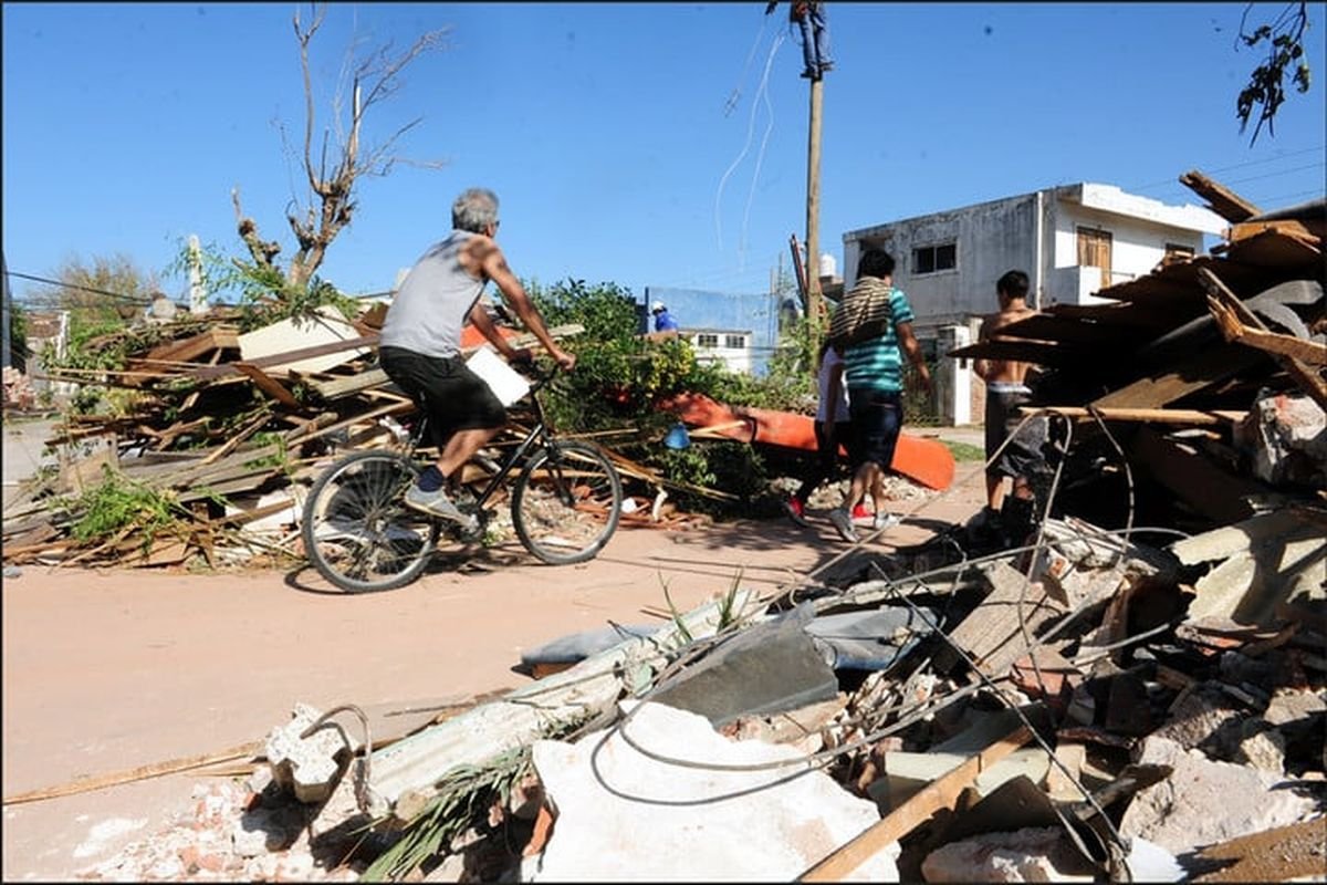 Ituzaing&oacute;, otra de las localidades afectadas por los tornados.