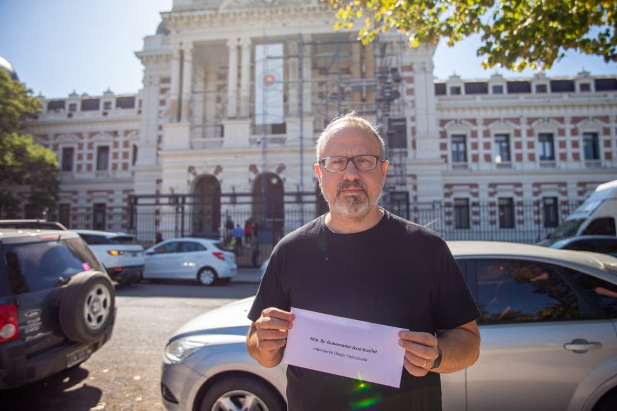 La carta que Valenzuela le entreg&oacute; a Kicillof.