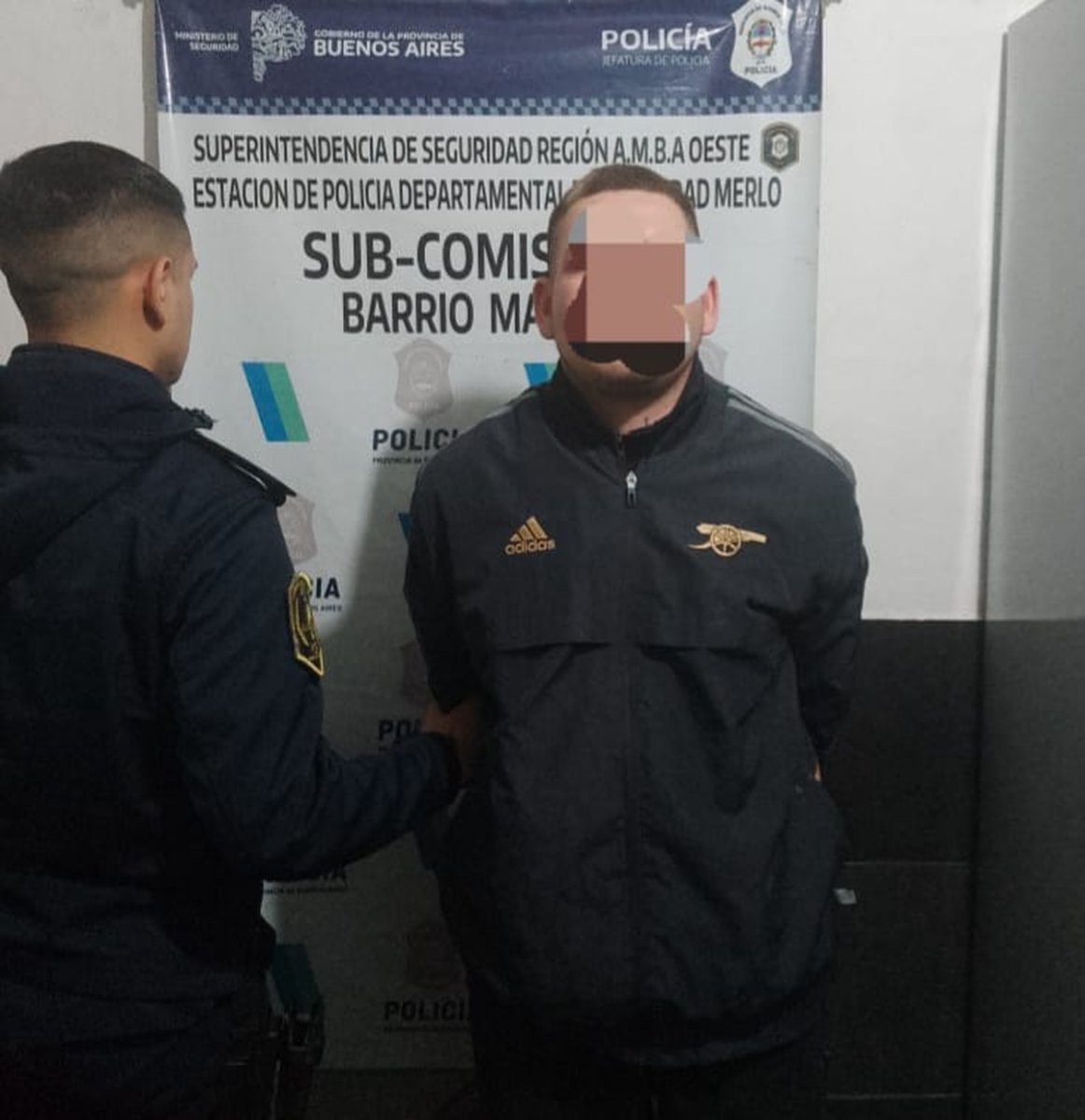 El pr&oacute;fugo que trat&oacute; de entrar a una casa de Merlo para escapar de la Polic&iacute;a.