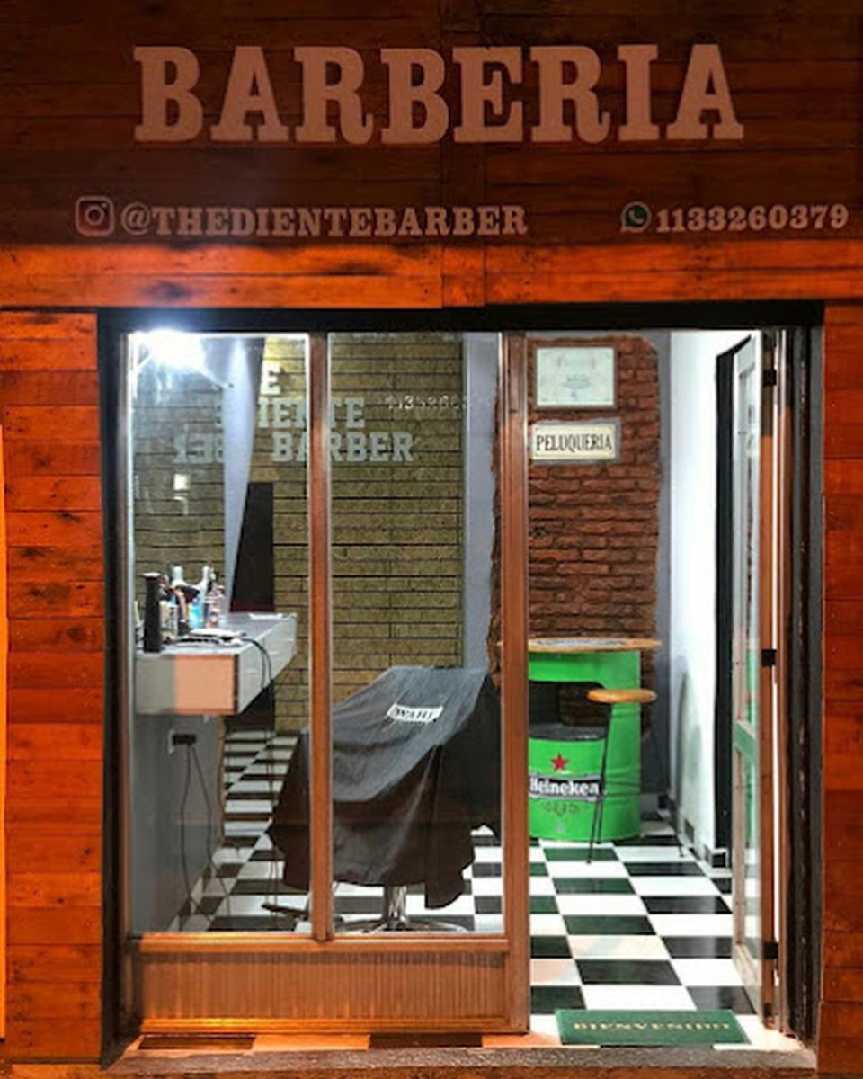 La peluquer&iacute;a que sufri&oacute; el intento de robo en La Tablada.