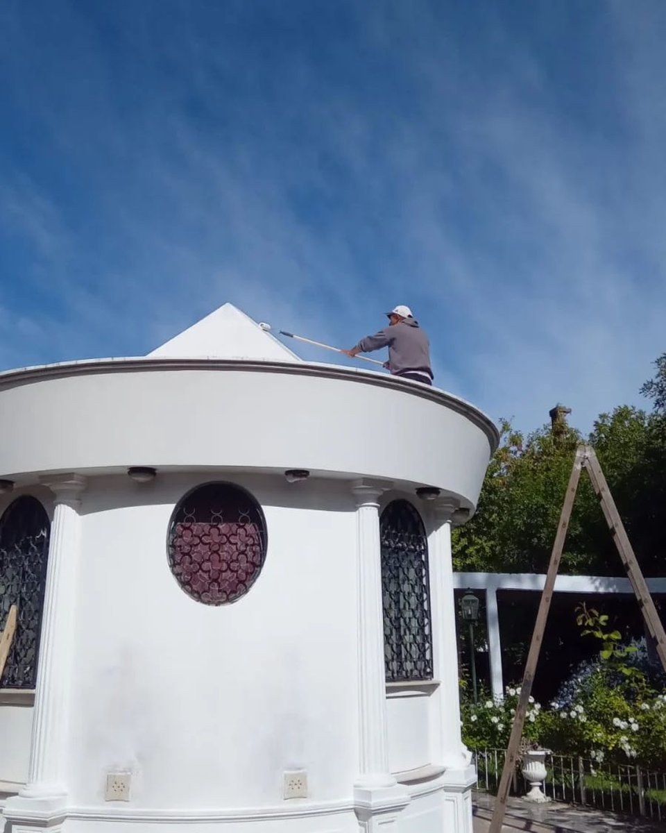 Nueva pintura para la Obra del Padre Mario en Gonz&aacute;lez Cat&aacute;n.