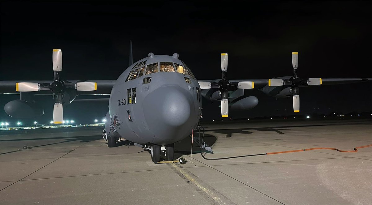 El nuevo avi&oacute;n que lleg&oacute; a la Base A&eacute;rea de El Palomar.
