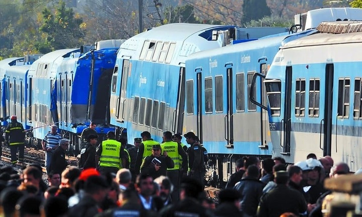 La formaci&oacute;n del Tren Sarmiento embestida en la Tragedia de Castelar.