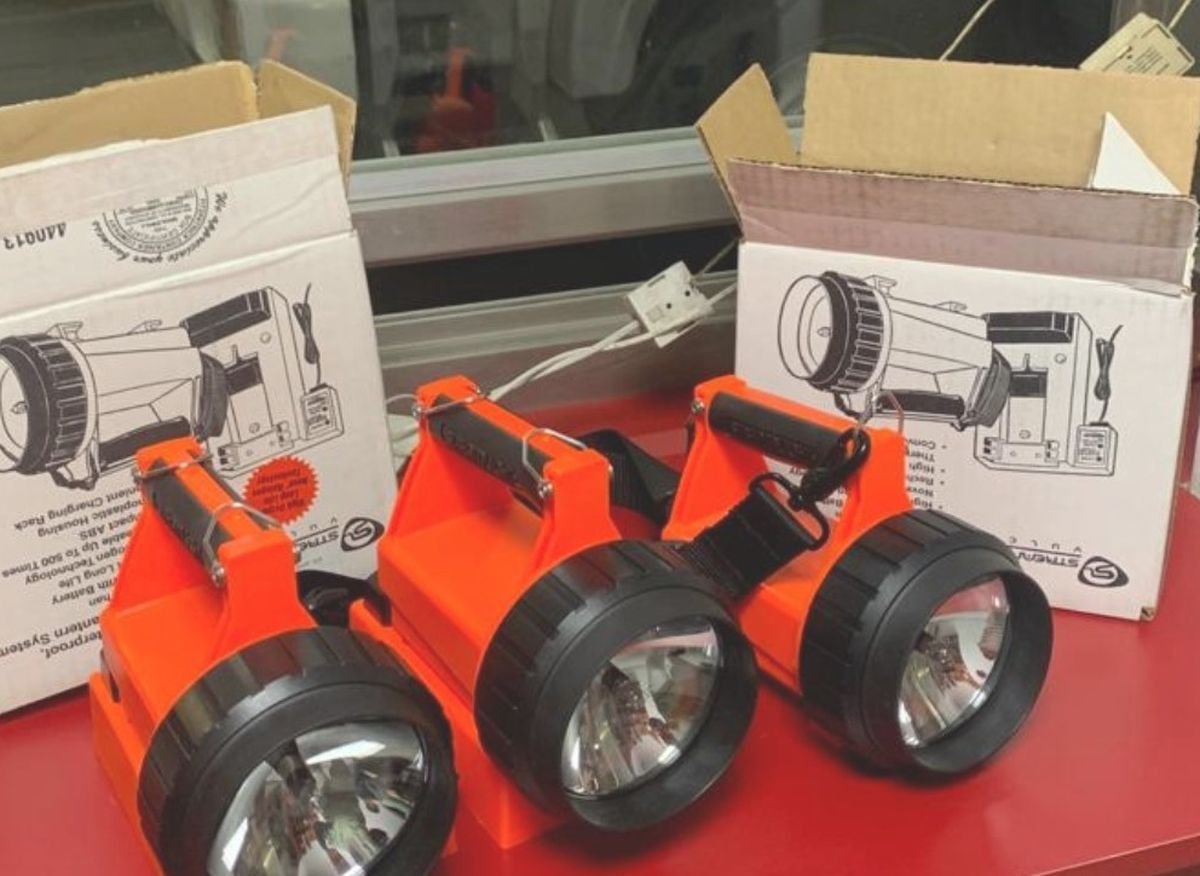 Nuevo equipamiento para los Bomberos Voluntarios de Moreno.