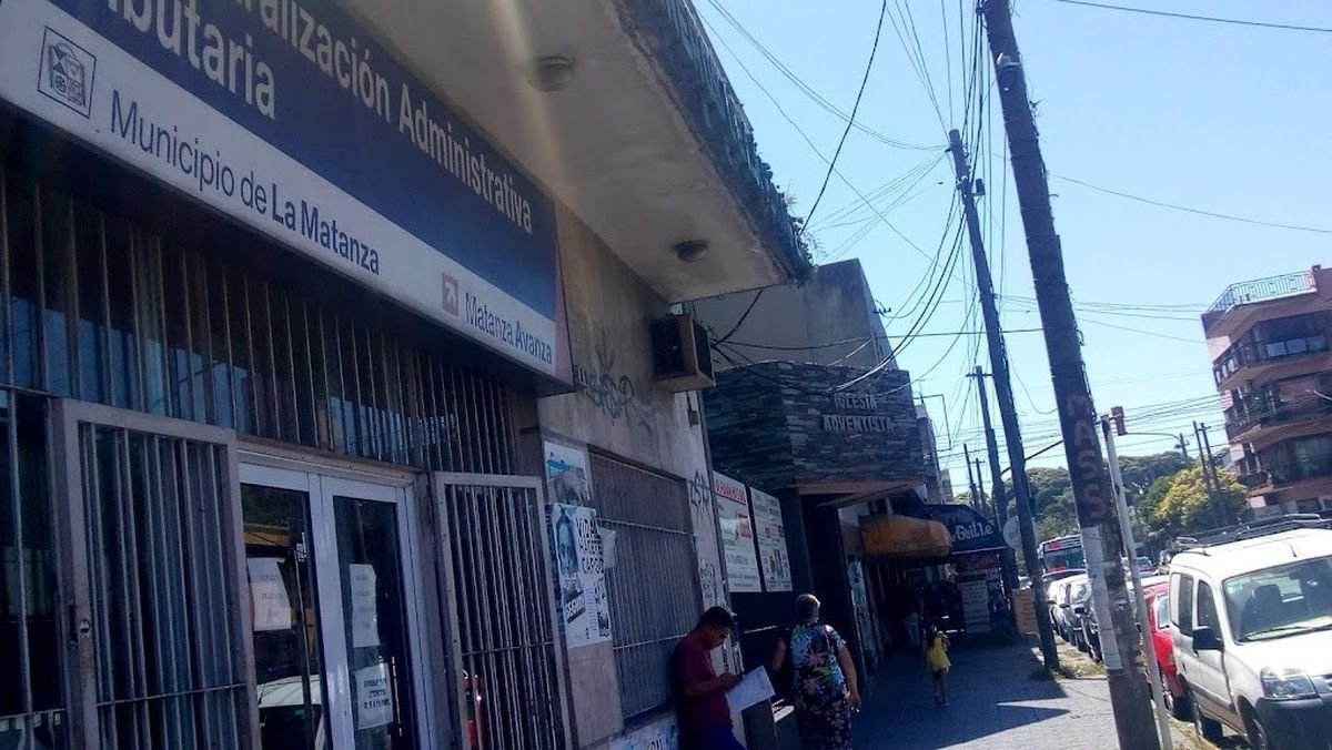 La oficina de la Direccion de Registro de Patentes Automotores de La Matanza.