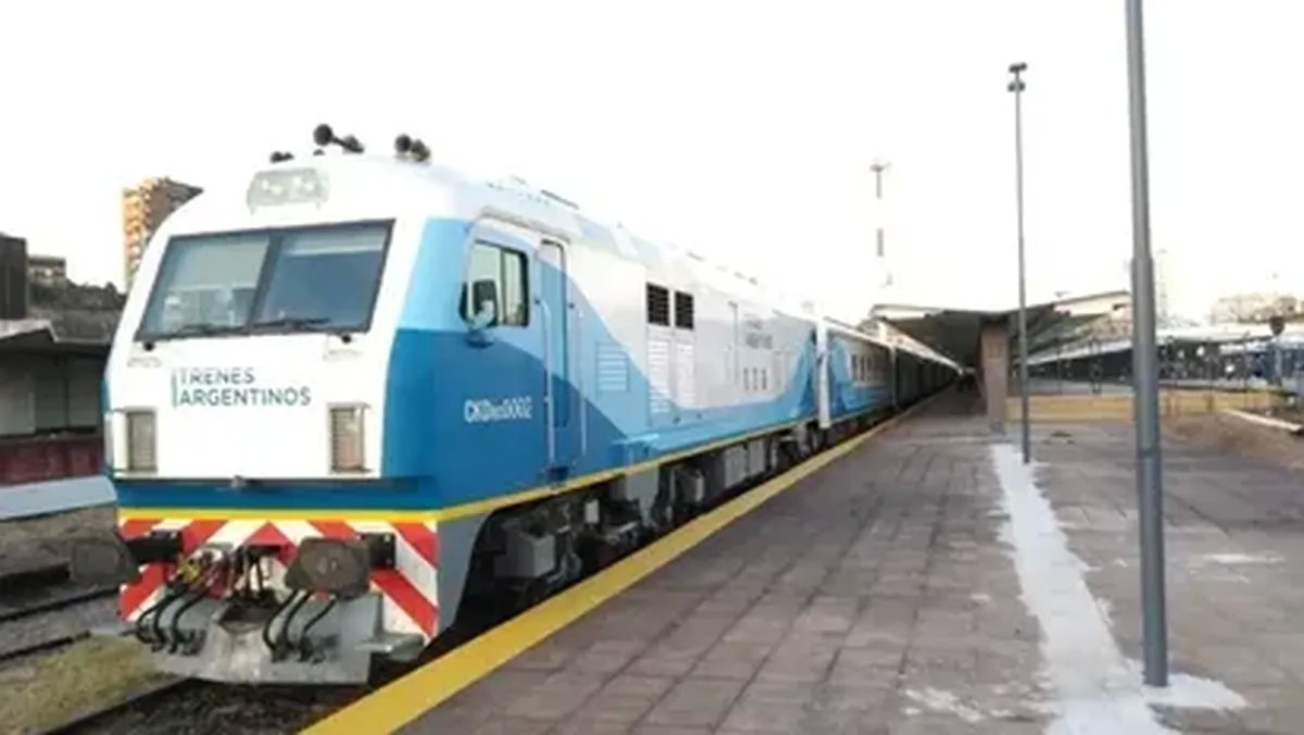 Tren Sarmiento: ya est&aacute;n a la venta los pasajes de agosto.