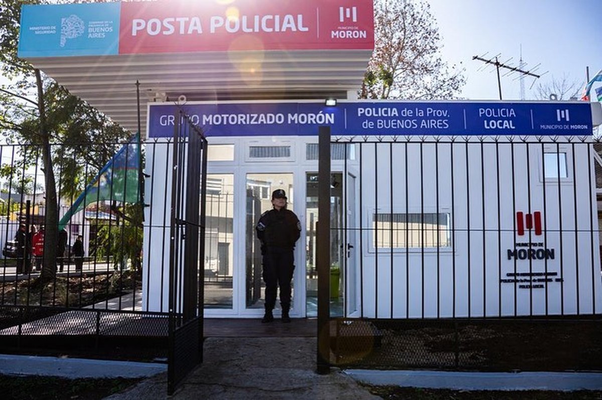 Reinauguraron la posta policial de El Palomar.