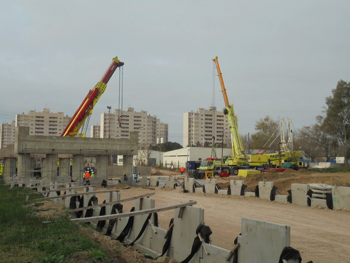 La obra del viaducto en Aldo Bonzi.