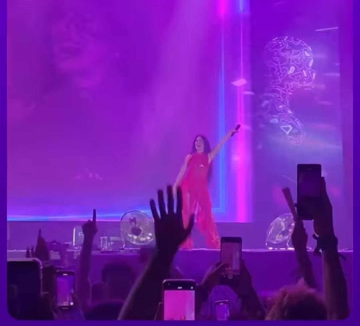Lali Esp&oacute;sito en su show en Espa&ntilde;a