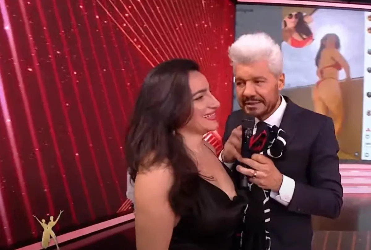 Tinelli muy cerca de la mam&aacute; de Holder en el Bailando 2023.