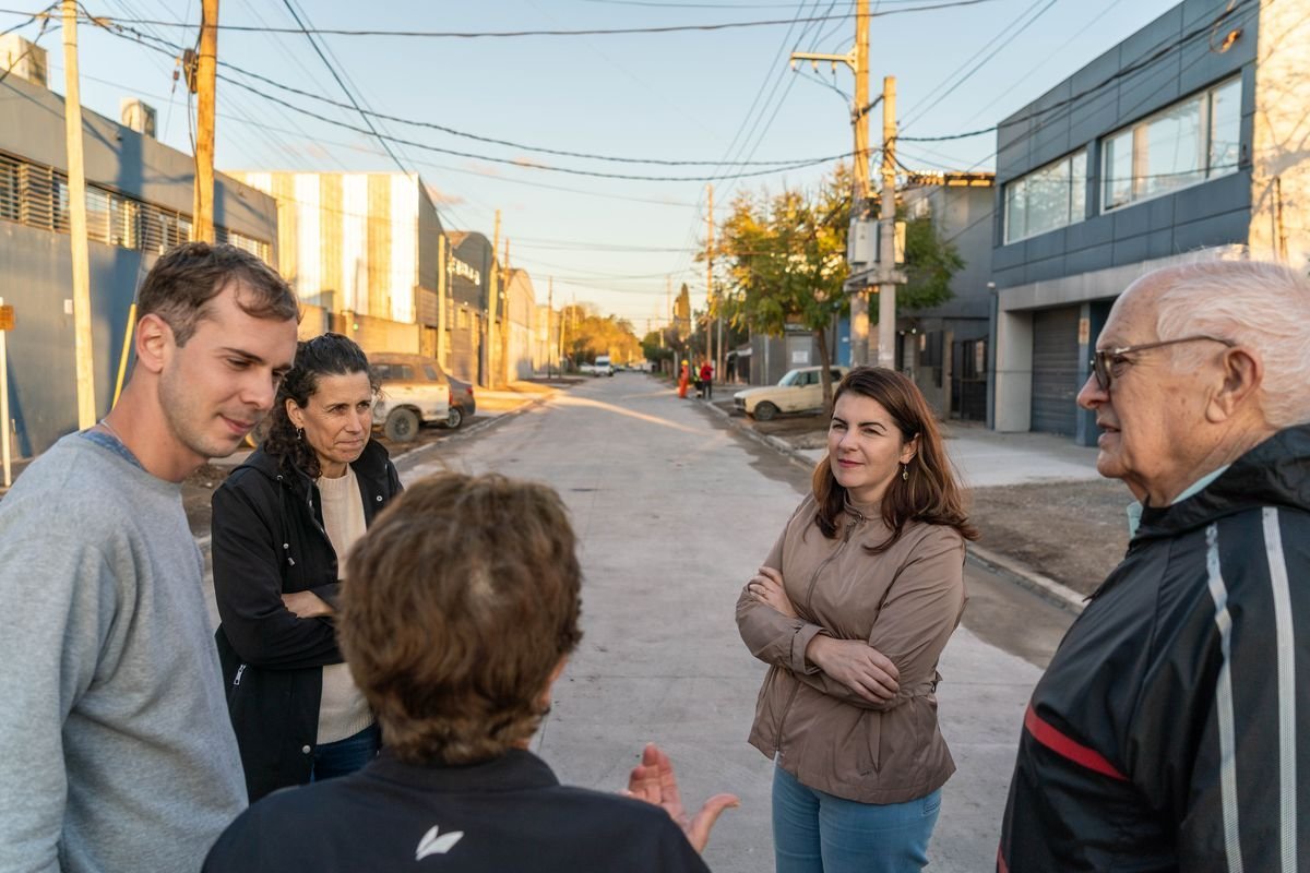 Nuevos asfaltos en Moreno.