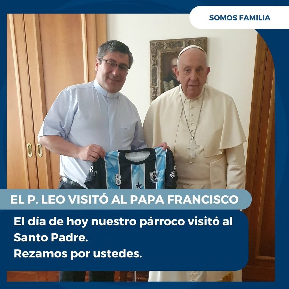 El Papa Francisco con el cura de Moreno Sur.