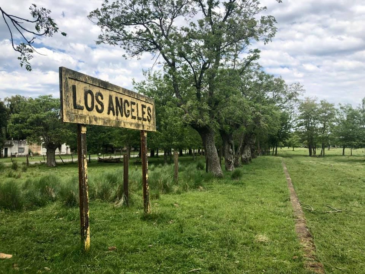 Los &Aacute;ngeles, la estaci&oacute;n de la localidad hom&oacute;nima y a la que se podr&aacute; llegar desde Tapiales en el Tren Solidario.