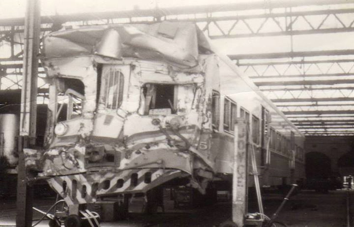 As&iacute; qued&oacute; el tren que choc&oacute; al 620 en San Justo.