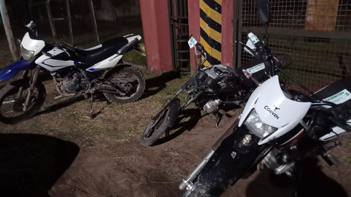 Tres de las motos secuestradas el domingo en Pontevedra.
