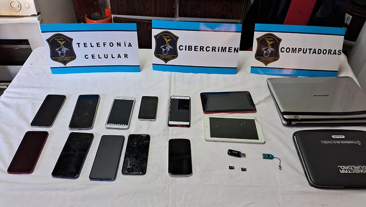 Parte de los elementos secuestrados en La Matanza.