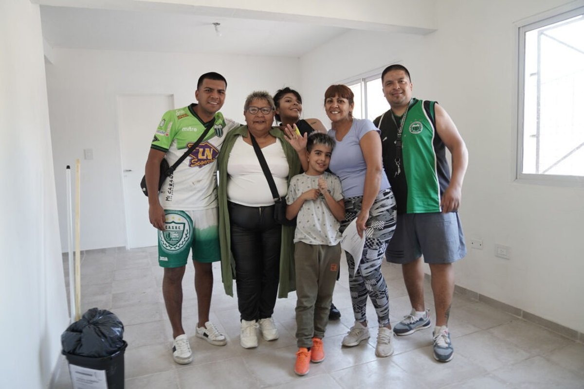 Una de las familias reubicadas en Lomas del Mirador.