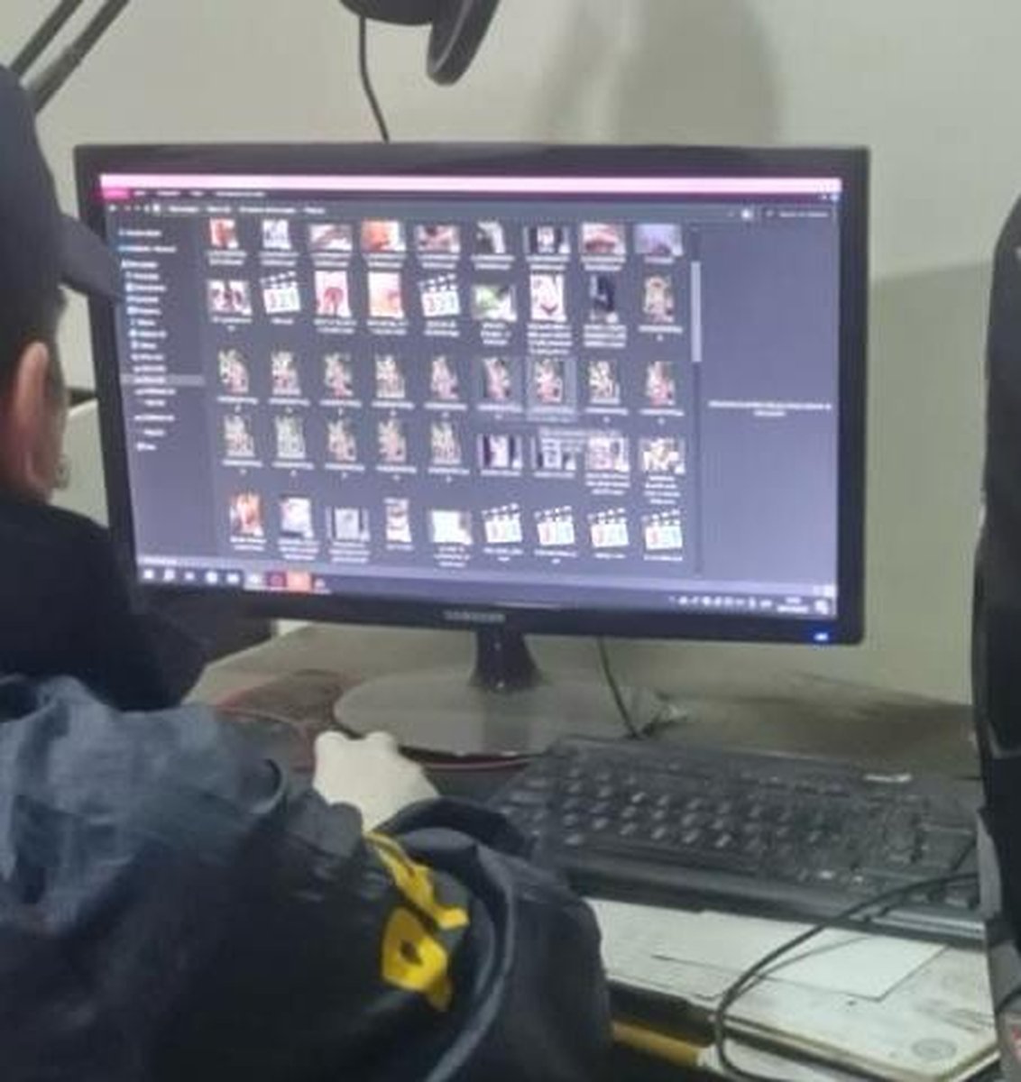 Una de las computadoras de Moreno donde se almacenaba el material.