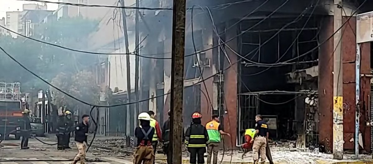 La Matanza: se incendi&oacute; una pinturer&iacute;a en Villa Celina.