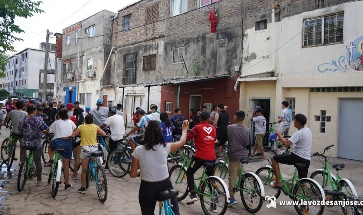Las bicicletas donadas a los j&oacute;venes de Ciudad Evita.