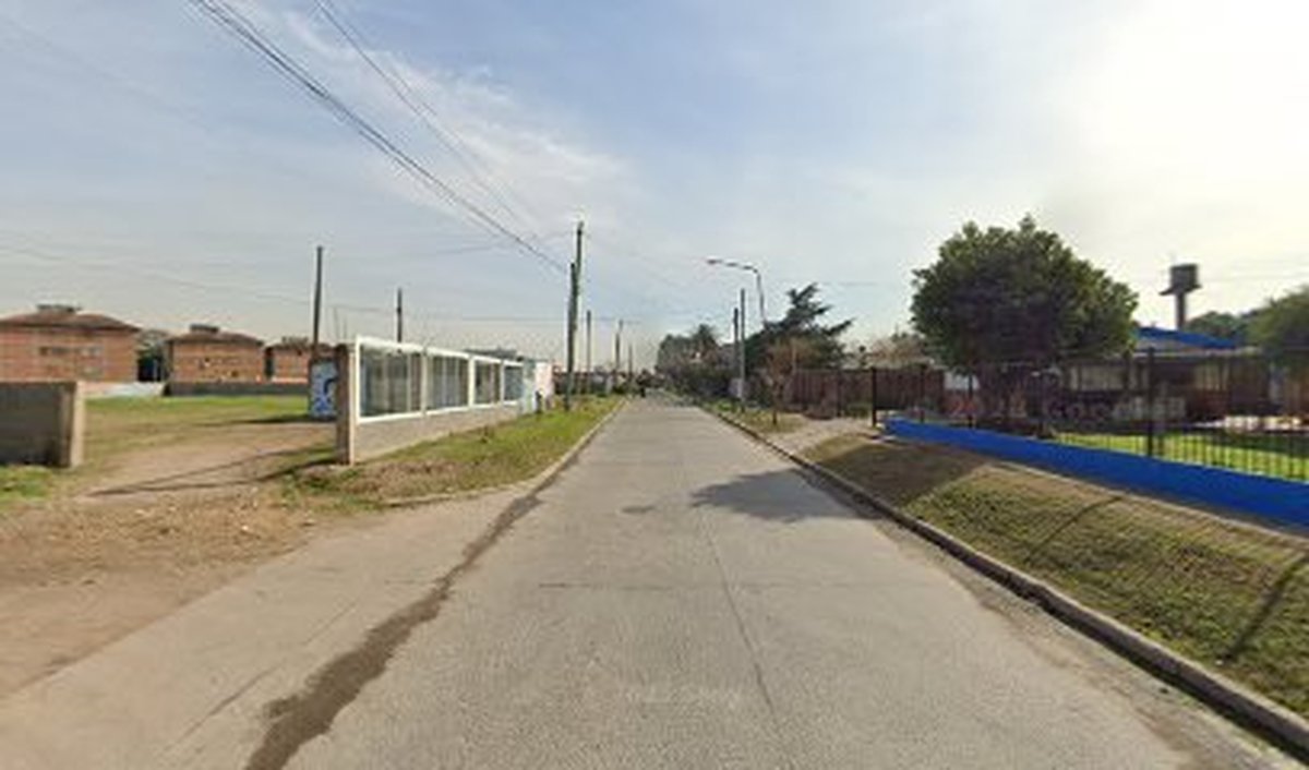La esquina de Isidro Casanova donde ocurrieron los robos.