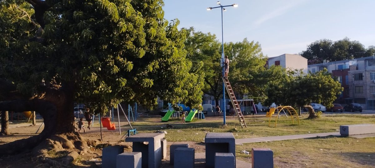 Moreno tiene una nueva plaza conectada con Wi-Fi gratuito.