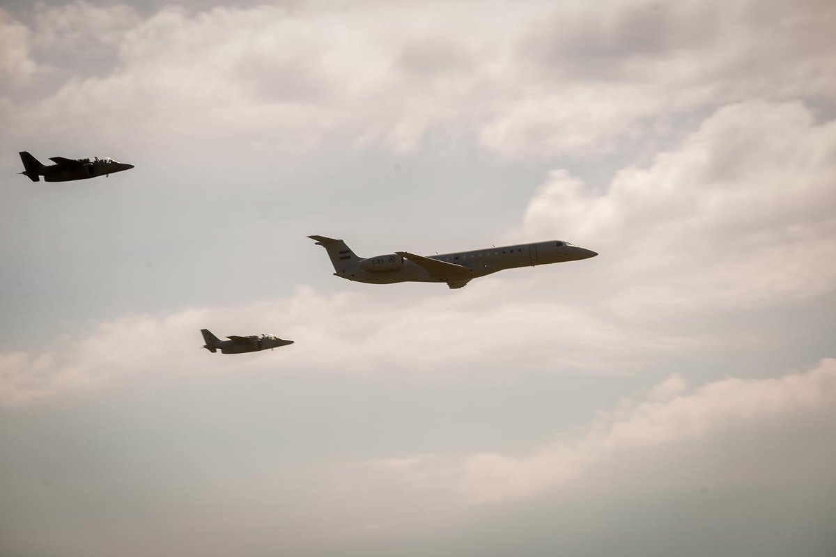 El pasaje a&eacute;reo del nuevo avi&oacute;n a la Base de El Palomar.