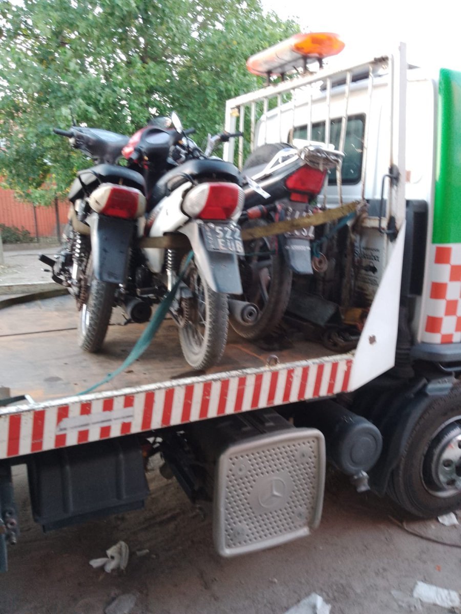 Algunas de las motos incautadas en Parque San Mart&iacute;n.