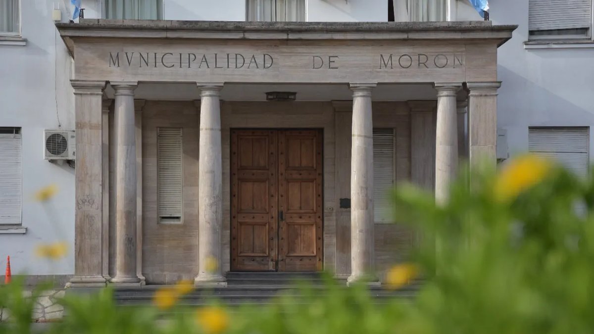 Mor&oacute;n adelant&oacute; el pago de la Ayuda Escolar Anual.