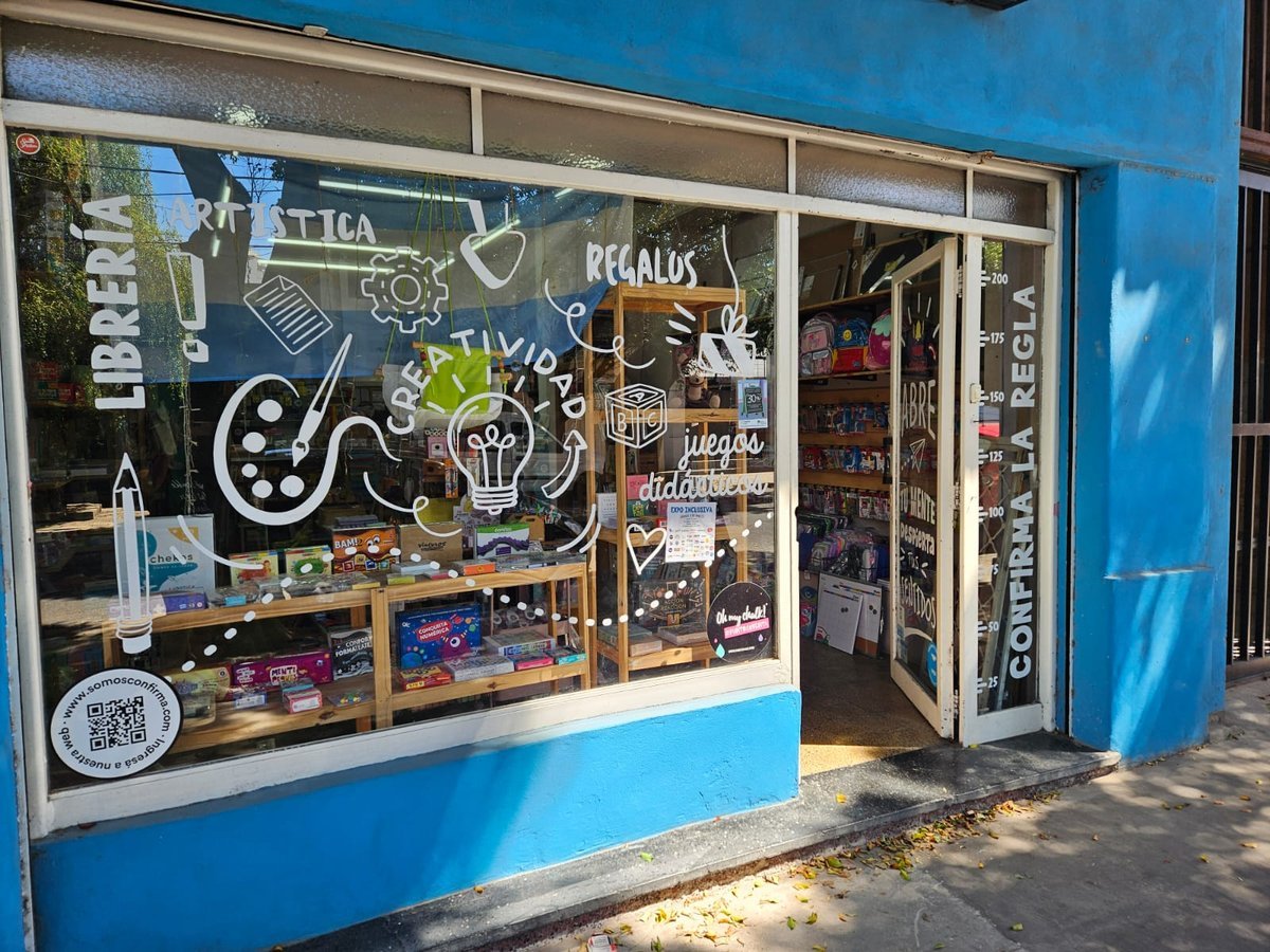  La librer&iacute;a inclusiva del oeste que ofrece &uacute;tiles escolares &uacute;nicos.