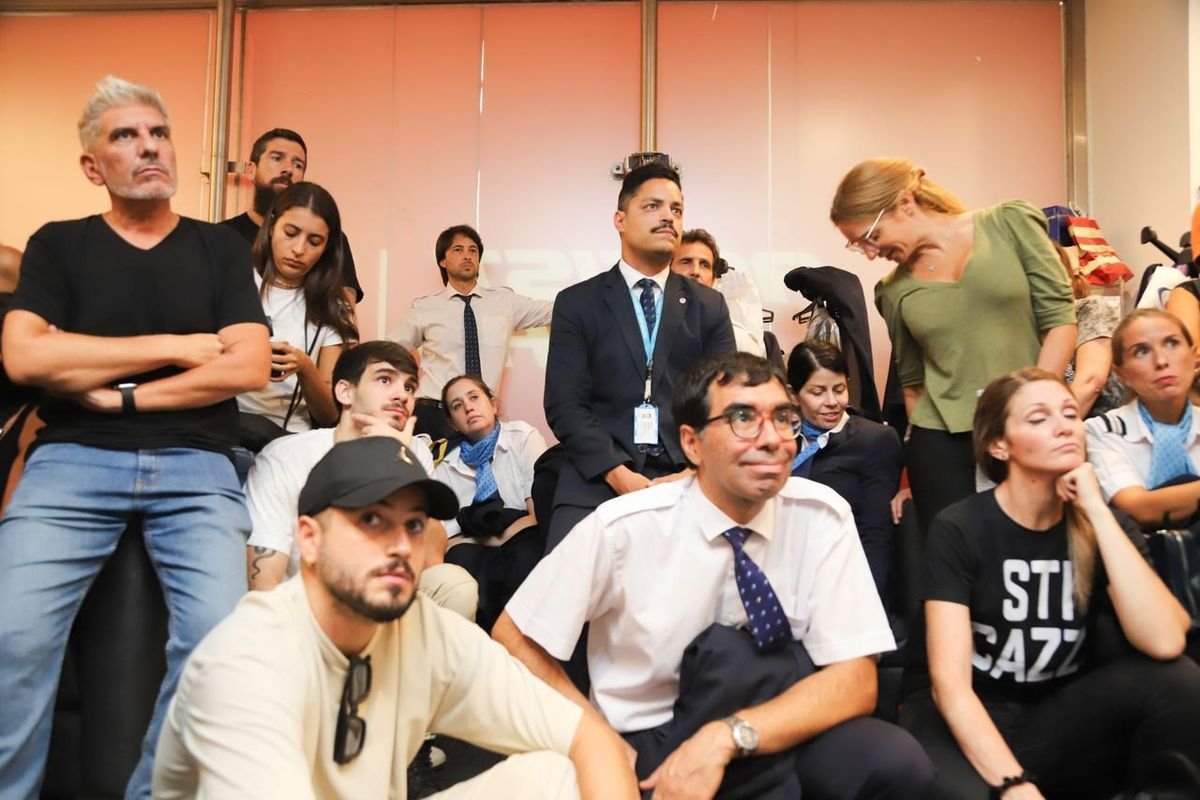 Aeronavegantes determinaron ayer la realizaci&oacute;n de un paro nacional para los d&iacute;as 28 y&nbsp; 29 de marzo.