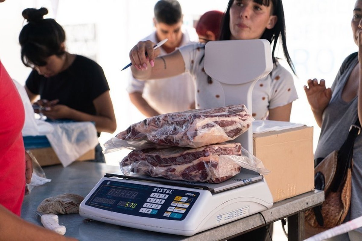 Tres carnicer&iacute;as de Moreno venden cortes de carne a precios accesibles.
